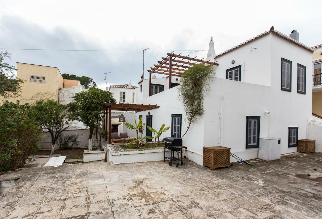 Two Olive Trees Guest House Spetses Town ภายนอก รูปภาพ