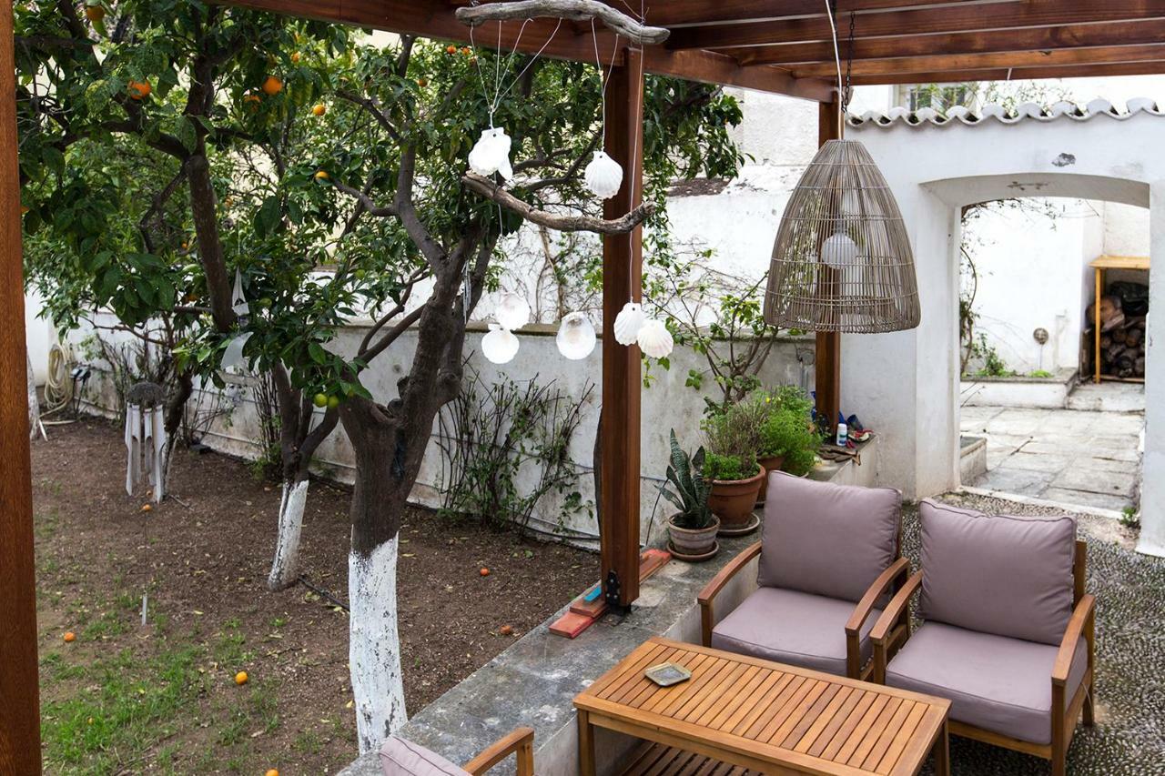 Two Olive Trees Guest House Spetses Town ภายนอก รูปภาพ