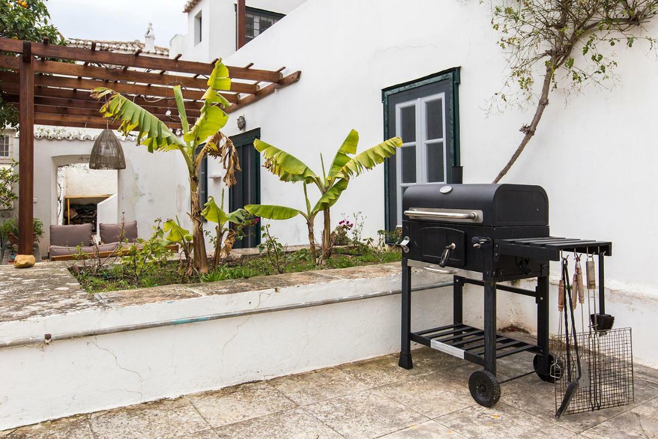 Two Olive Trees Guest House Spetses Town ภายนอก รูปภาพ
